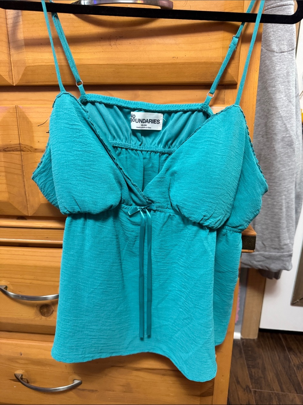 No Boundaries Teal Adjustable Spaghetti-Strap Camisole